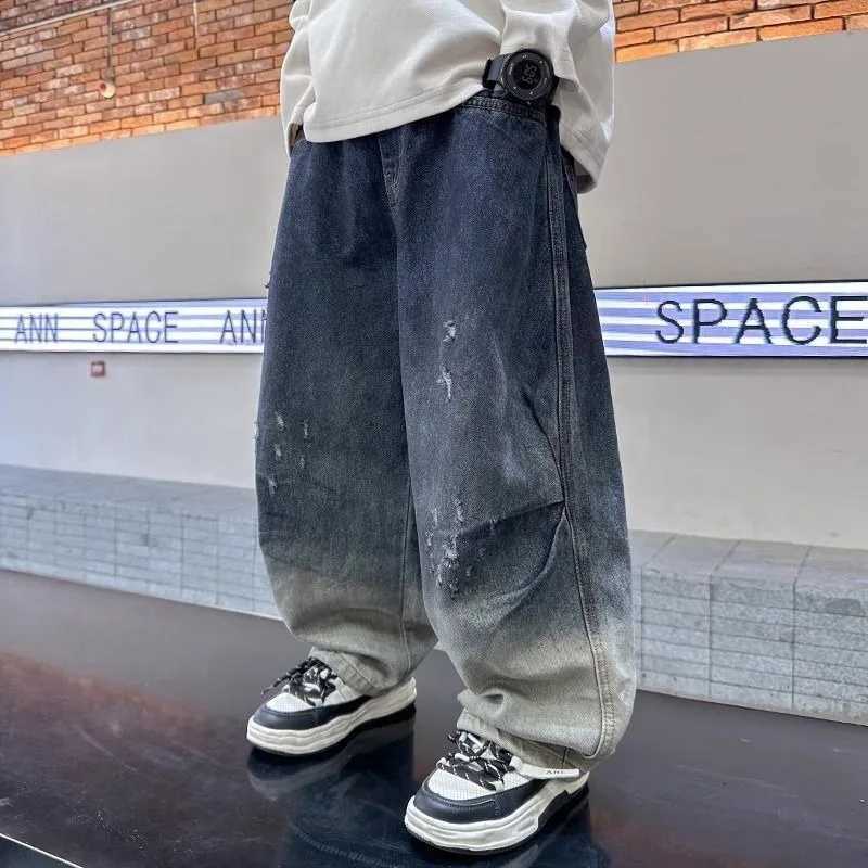 2025 New Boys Gradient Denim Jeans Straight Leg Loose Fit Wide Pants for Kids SpringFall Casual Wear Trendy Stylish W250925