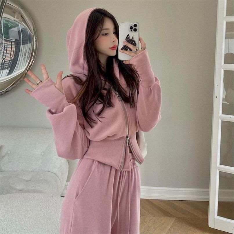 Womens Hoodies Sweatshirts Sportswear Suits Fallwinter Doubleheaded Zipper Short Sweatshirt Tieleg Casual Pants Two Piece Sets 230224