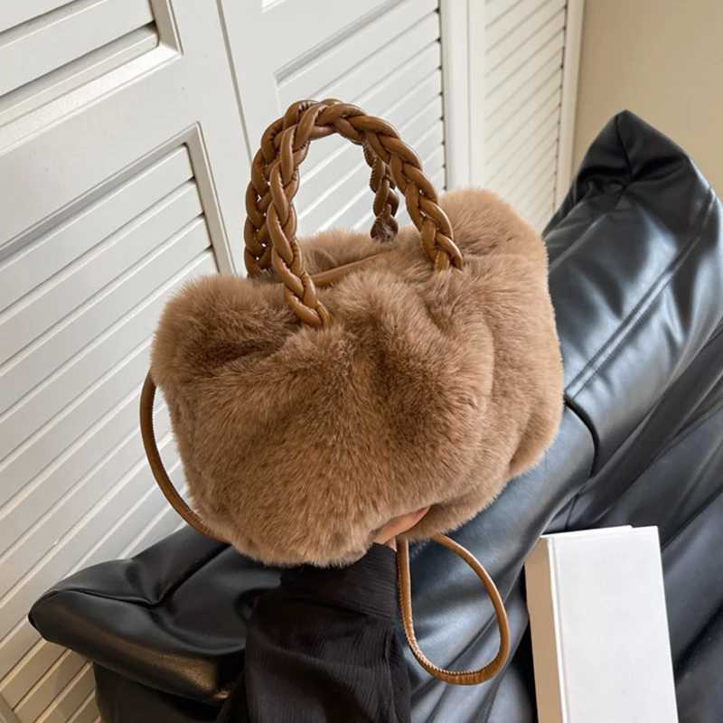 New Plush Winter Women Fashion Handbags Cloud Faux Fur Fashion Casual Womens Shoulder Bag Fluffy Crossbody Bag Z250923