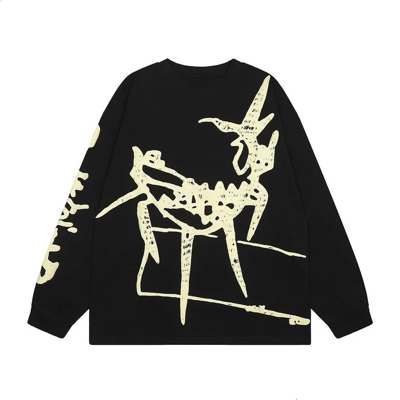 Street graffiti long sleeved cotton autumn Tshirt unisex round neck Ropa Hombre bagged oversized Y2k mens 240815