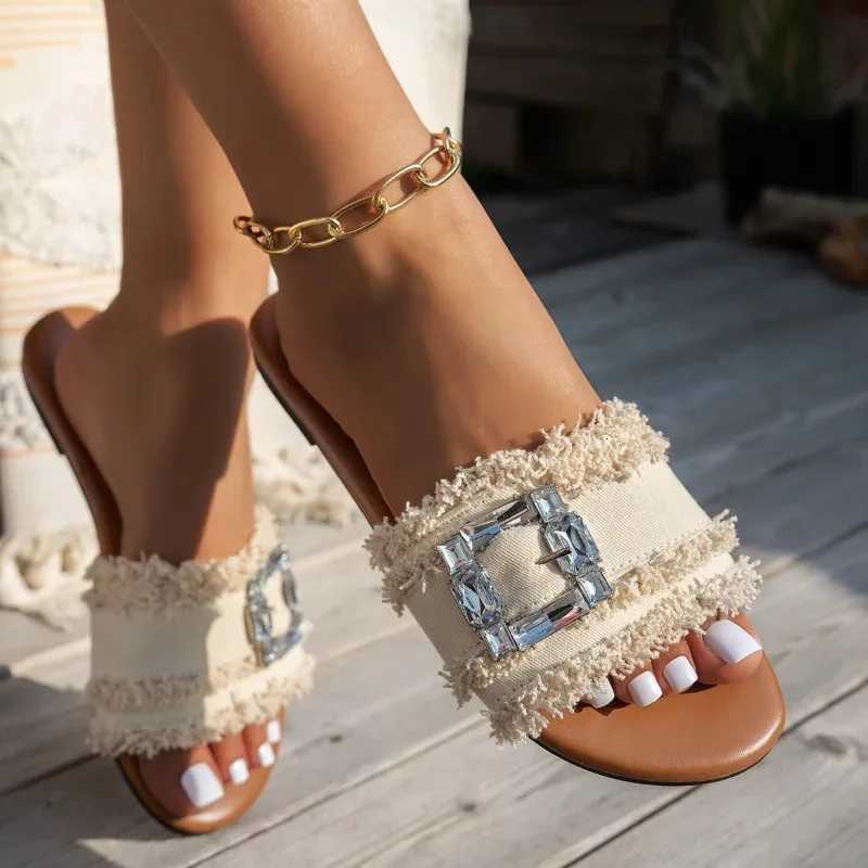 Womens Slippers Summer Sliding Metal Buckle Flat Shoes Fi Sandals Womens Designer 2025 Comfortable Womens Shoes SlidesXJ250925