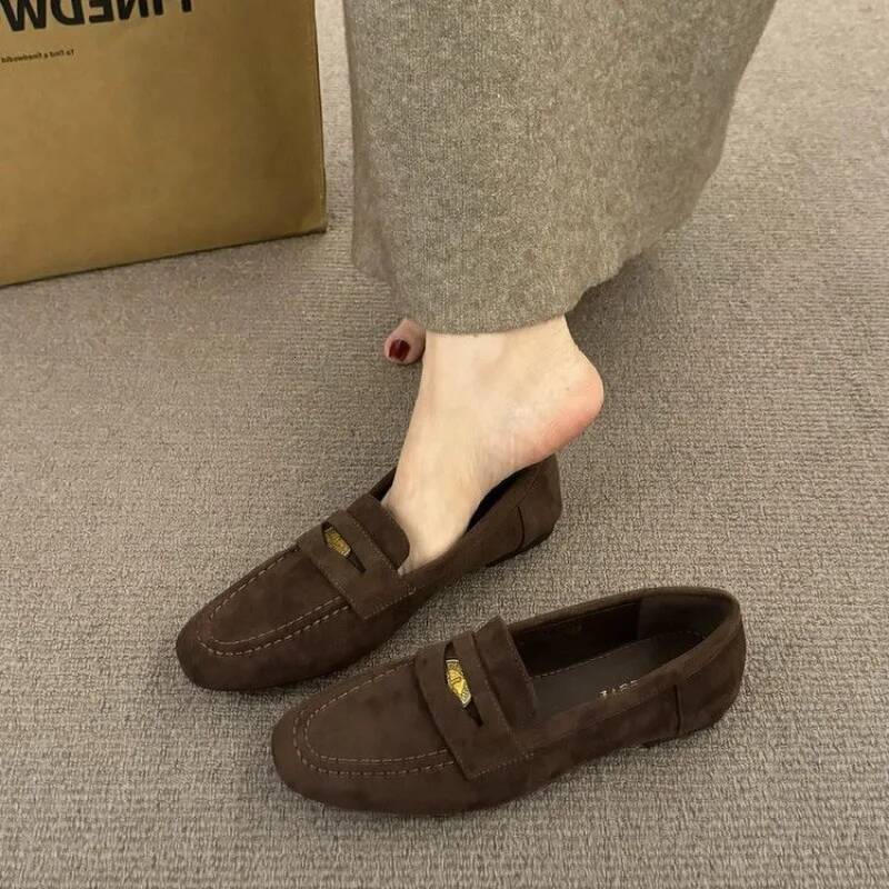 2025 New Flat Bottom Women's Lightweight and comfortable high-quality single shoes Casual Shoes Autumn Fashion ddmynov