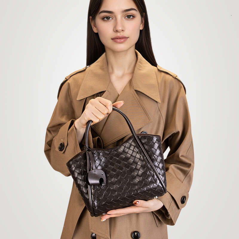 Luxury bag Genuine Leather Woven Pattern Tote for Women Autumn Winter New Large Capacity Versatile Handbag Crossbody Mother Daughter Bag