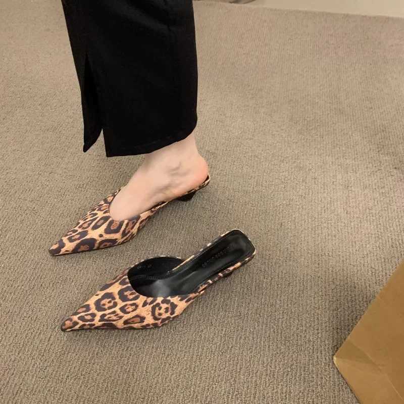 2024 Spring Pointed Toe Women Mules Slipper Fi Candy Color Ladies Elegant Dress Sandal Square Low Heel Slip Slides ShoesXJ250925