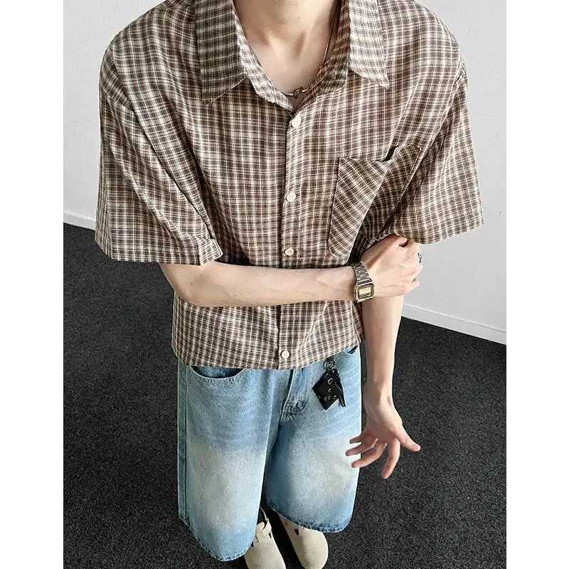 Summer Short Sleeved Shirt Men Casual Shirt Man Streetwear Korean Loose Checkered Shirt Mens Fashion Shirts Large Size 5XL X250925