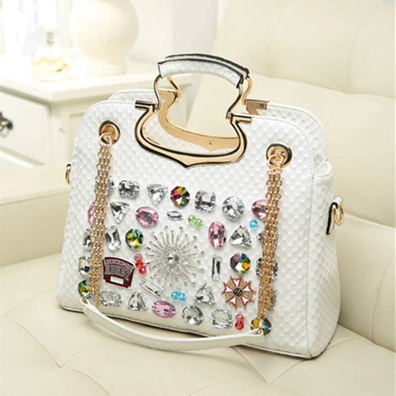 Genuine Leather Portable Women's Handbags 2023 New Trend Wild Fashion Dias Bag Chain Shoulder Messenger Underarm Bags