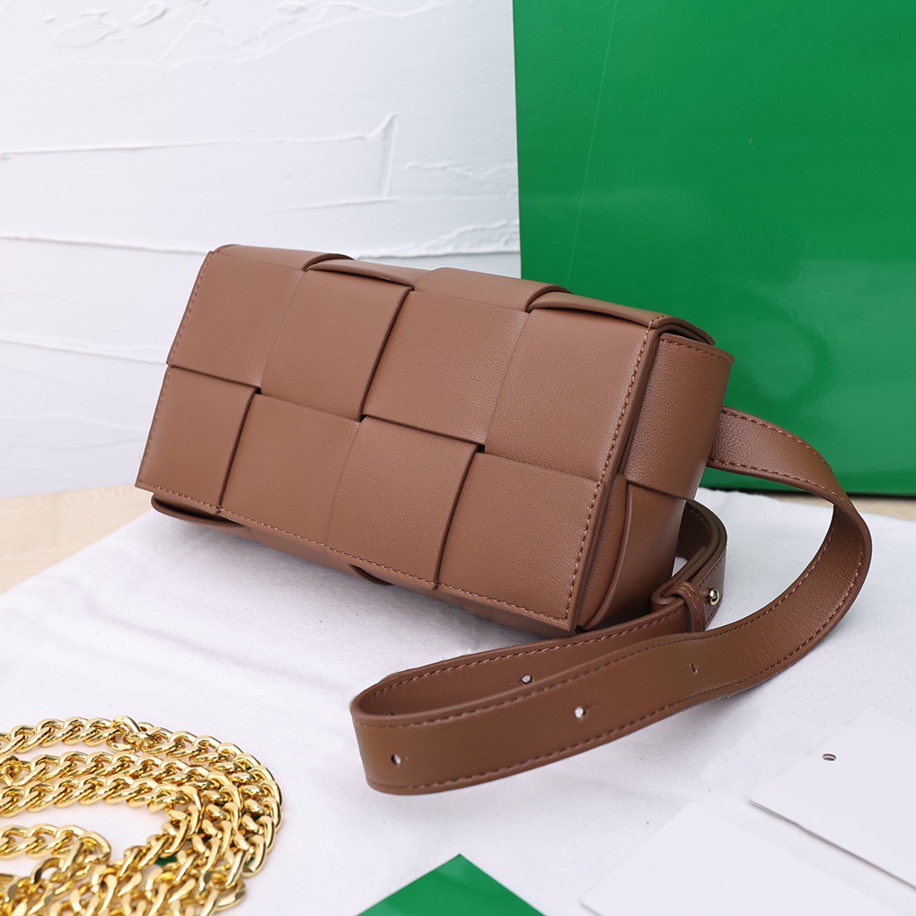 Designer Belt Bag Cassette Shoulder Bags Waist Bag High Quality Genuine Leather Cowhide Woven Bag Gold Chain Womens Purse Fanny Pack Designer Bags C