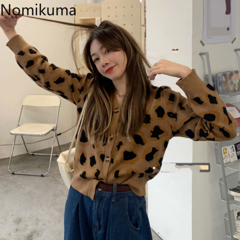 Nomikuma Short Elegant Leopard Women Knitted Cardigan Autumn Korean Long Sleeve V-neck Sweater Coat Causal Knitwear Tops 6D185 210427
