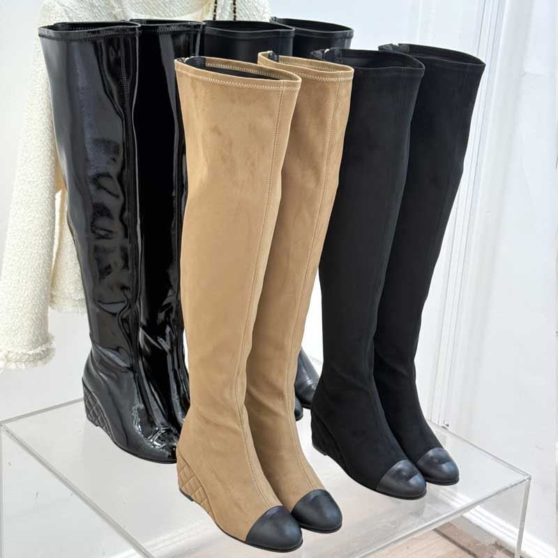 Boots de cuisses de luxe Bottes de créateurs Bottes Bottes pour femmes sur les bottes du genou Boots élastiques serrés arrière Zip Galet High Boo