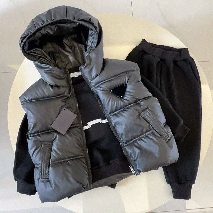 kids hoodies vest 3-piece set Toddler baby tracksuit Designer Clothing Sets Kids Boys Girls Clothes Cotton black grey Clothing Set U4p4#-image-1077064167