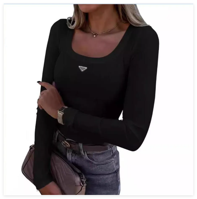 2025 New Designers Womens Letter T shirt Long Sleeved Base Shirt Black White Colors Tees Ladies Clothes Classic Elastic Slim Tops00