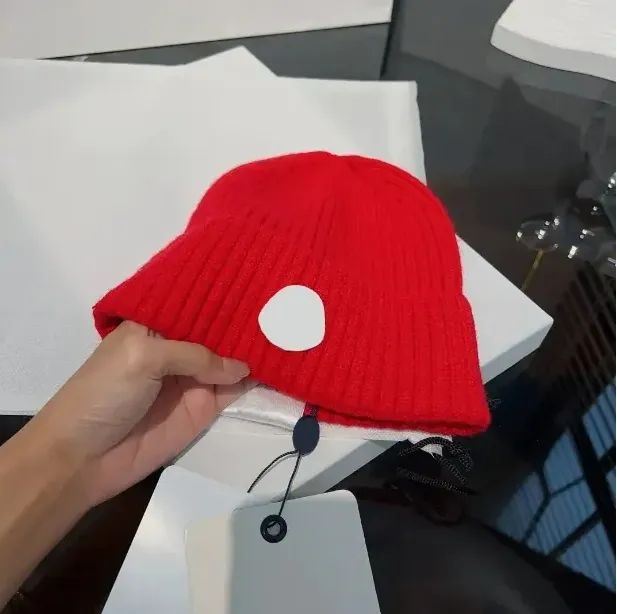 Designer Beaine Winter Hat Men Bonnet Skull Cap Knit Beanies Classic Black Dark Grey Plaid Fall Winter Warm Ski Hat High Quality