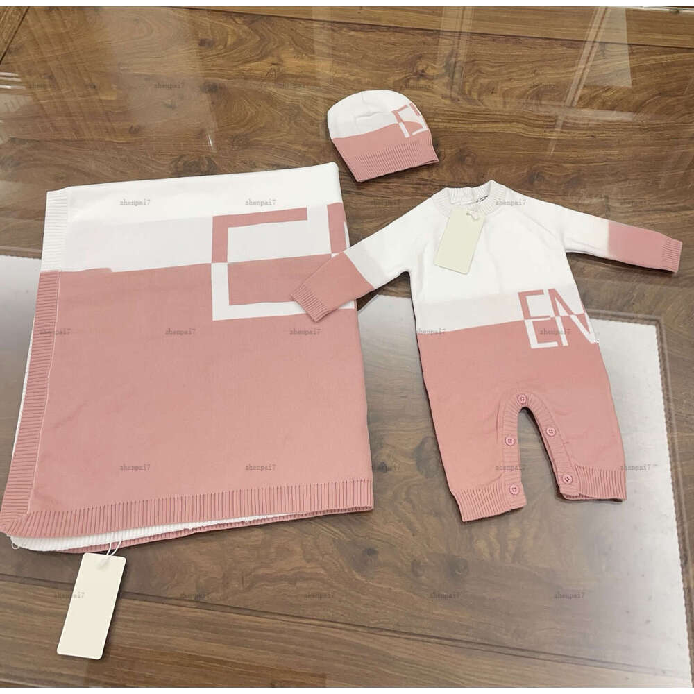 Top newborn baby jumpsuits Knitted design infant bodysuit suits Letter Printed romper Hat and Blanket A000X11N190-image-1077333331