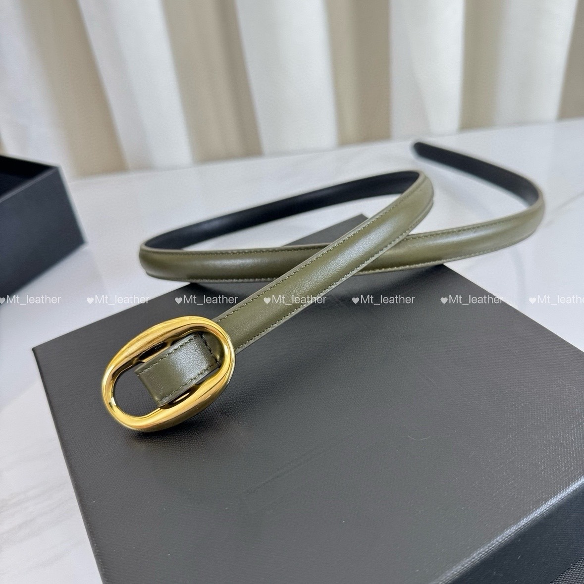 Womens Belt Luxury Belt Leather Belt women Thin belt width 1.5cm solid color simple casual Cintura Fashion Thin waistband with box Wine red green br