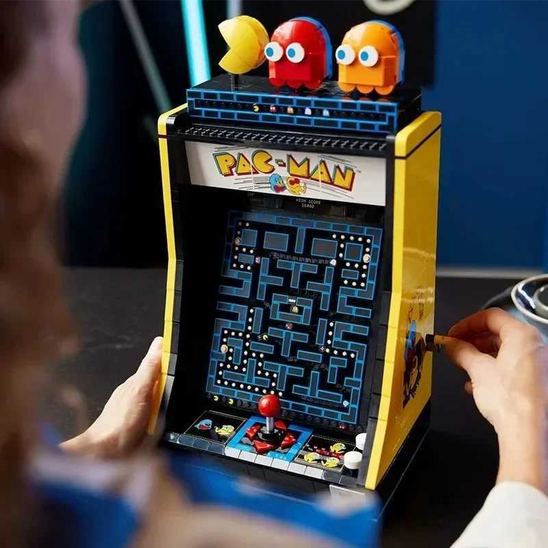 Hot Toys 2651pcs Creative Pac Arcade Cabinet Compatible ICONS 10323 Building Blocks Assembly Bricks Toy for Children Gifts C251213-image-1040077467
