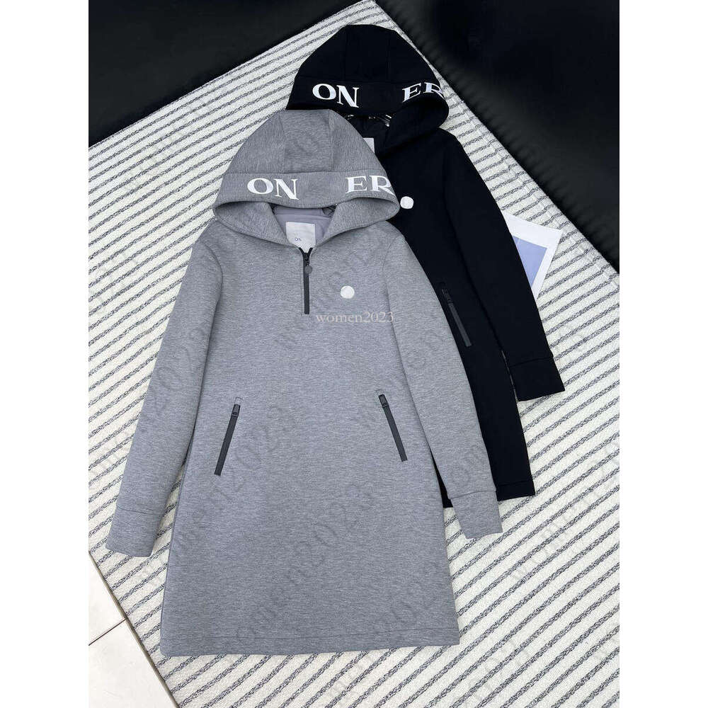 Marque Femmes Dress Designer Jirt Women Sweats Hoodies Robes Fashion Chapeau Impression Logo Manches longues Robe Casual Kirts Vacation Robe Jan