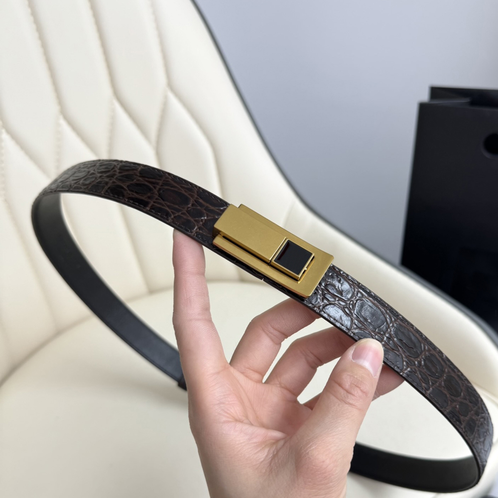 Designer Leather Waist Belt with Gold Buckle Belt - Crocodile Embossed Leather Waistband Reversible Black Women Leather Belts Casual Dress Jeans