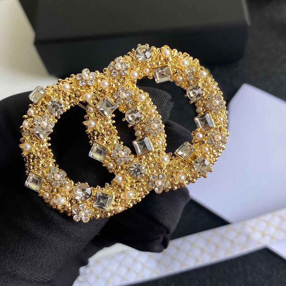 Crystal Brooch Geometry inlay Rhinestone Pearl Brooches 2Colors High Quality Classic Jewelry Broochs Pin Scarf Dress Accessories for Women Men Party