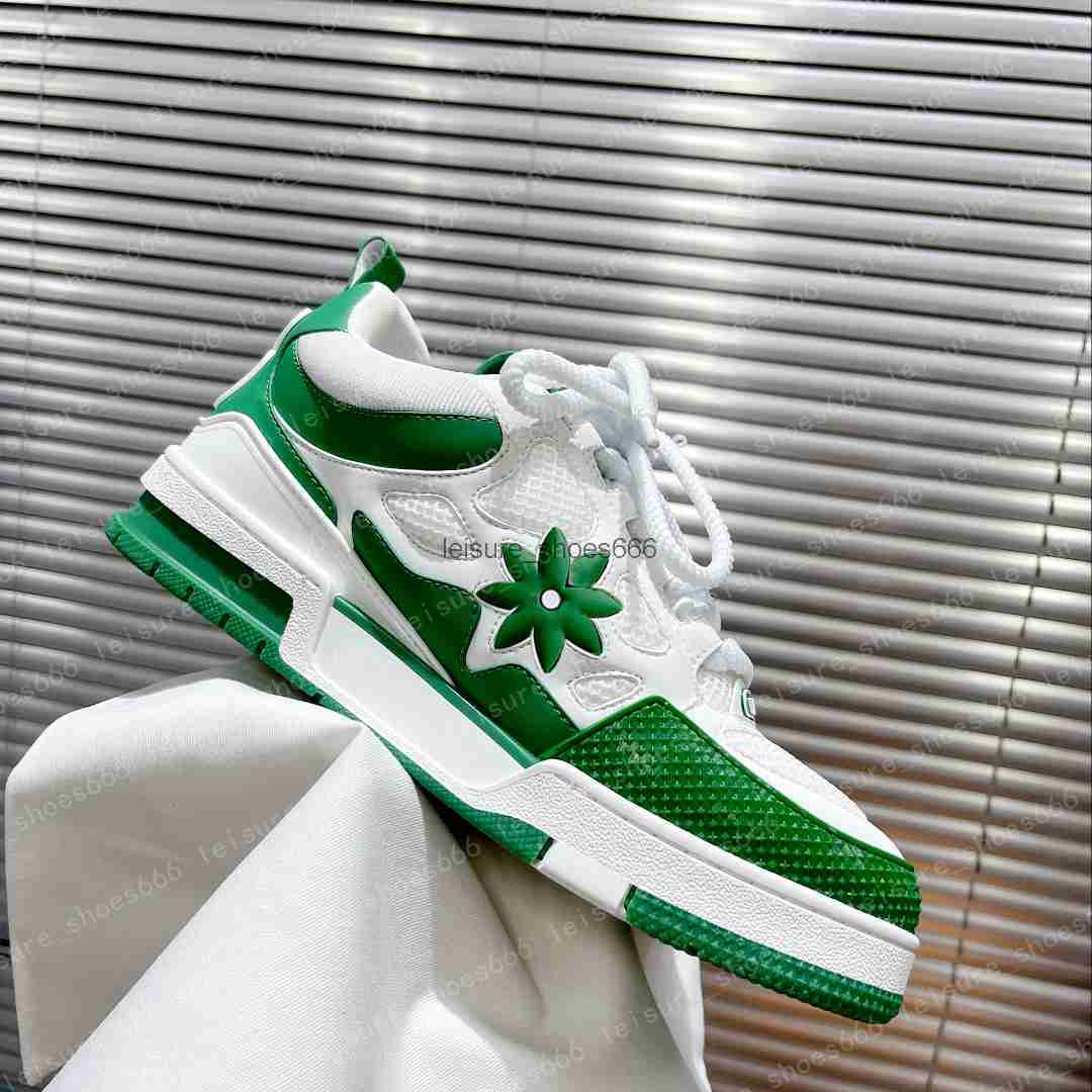 Luxury mens sneakers Designer shoes Fashion Donkey Classic printed leather Mens Sneakers Low top lace-up Bread shoes-image-985595824