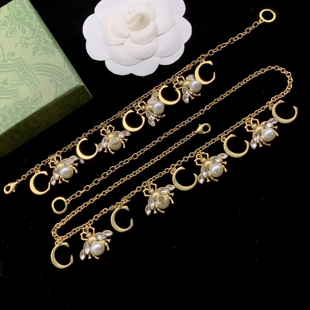 Collier pendentif concepteur de luxe Collier pendentif Bracelet Bracelet Bracelet de bijoux pour femmes