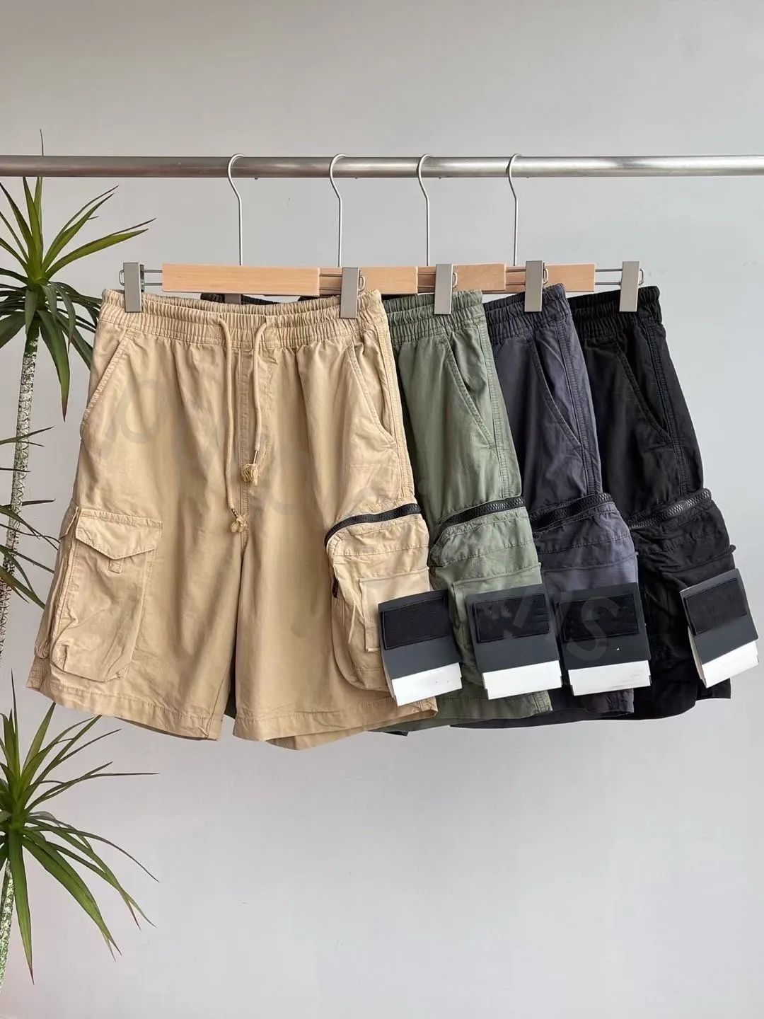 Designer Short Mens Track Pant Nylon Swim Shorts Loose Outdoor Street Man Jogging Shorts Fitness Sweatpants Pant high-quality casual loose sports-image-955141567