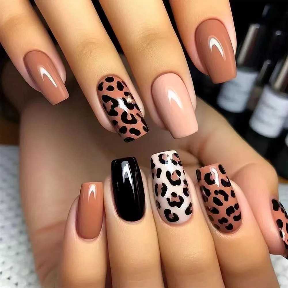 24pcs short square false nails simple bright sexy mature leopard print nails full-cover press-on nails suitable for womenXJ250110-image-1041376398