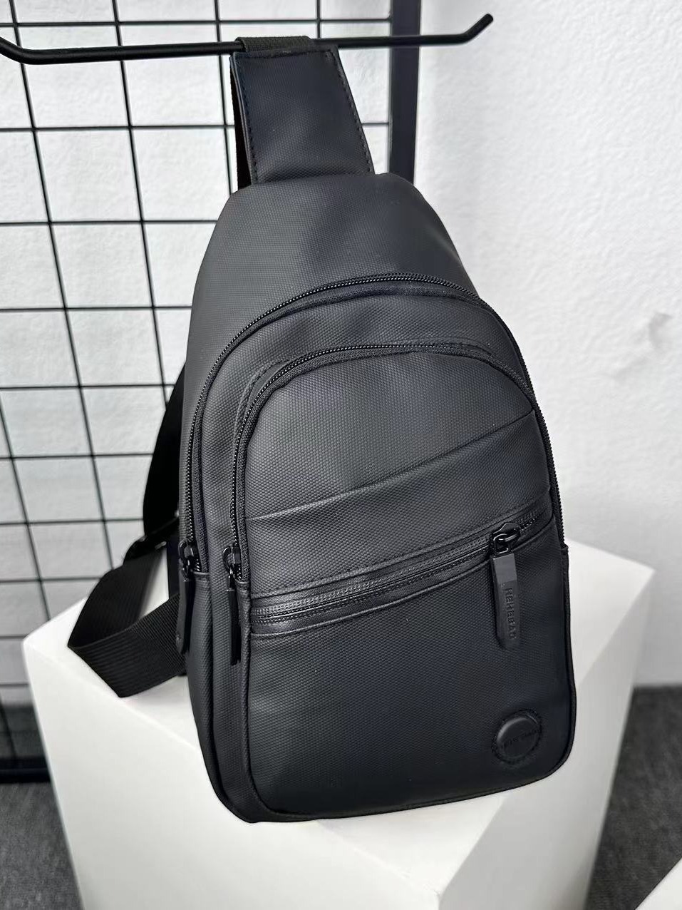 Classic Sling Bag Men's 2-in-1 coin purse Men Casual Sporty Shoulders Bag Male Chest Pack Messengers Fashion Handbag Men's Cross body New