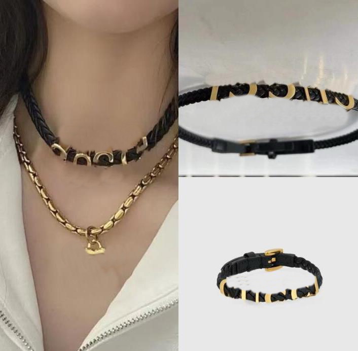 Hiphop Design Party Black Leather Lettre tissé Collier de chaîne de cou Boucle de cou rétro pour femmes Rock Rock Punk Accessoires Bijoux Support