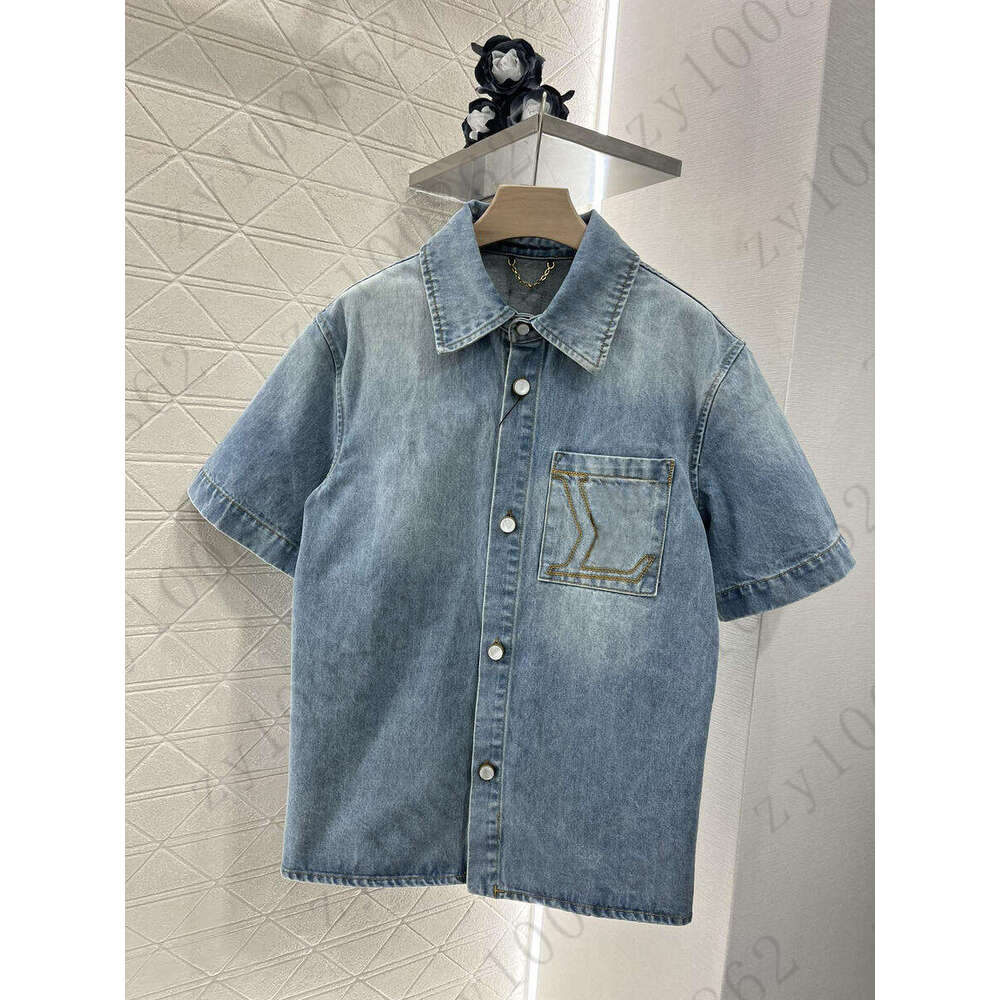 25SS Femmes Brand Shirt Femme Denim Blouse Designer Femmes Femmes courtes Shirts Femme Fashion Logo Vacage Voyage Denim Shirt Blous