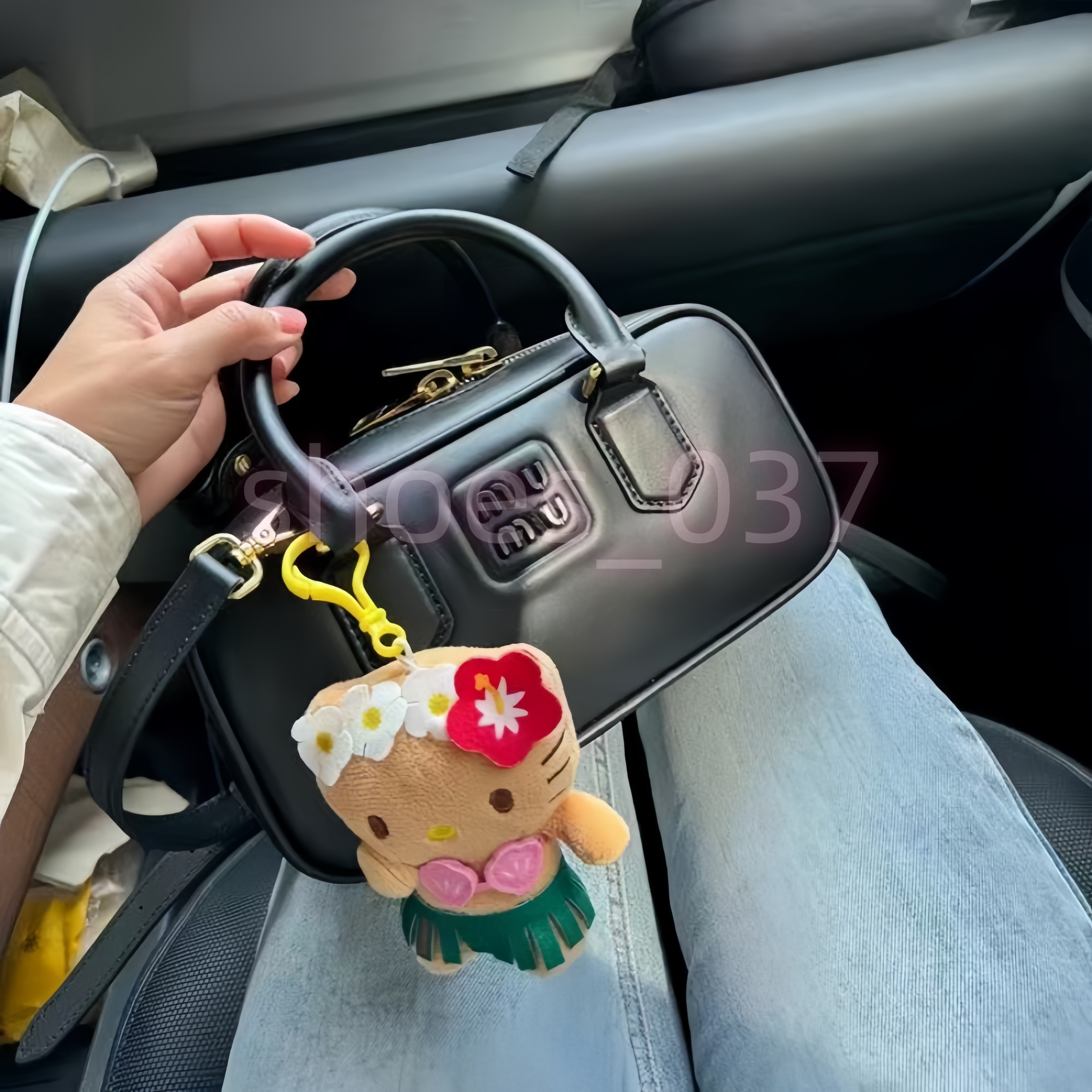 Lady baguette Designer Shoulder bag Womens quilted leather handbag Luxury brown Crossbody bags soft clutch tote Mirror quality classic flap sling