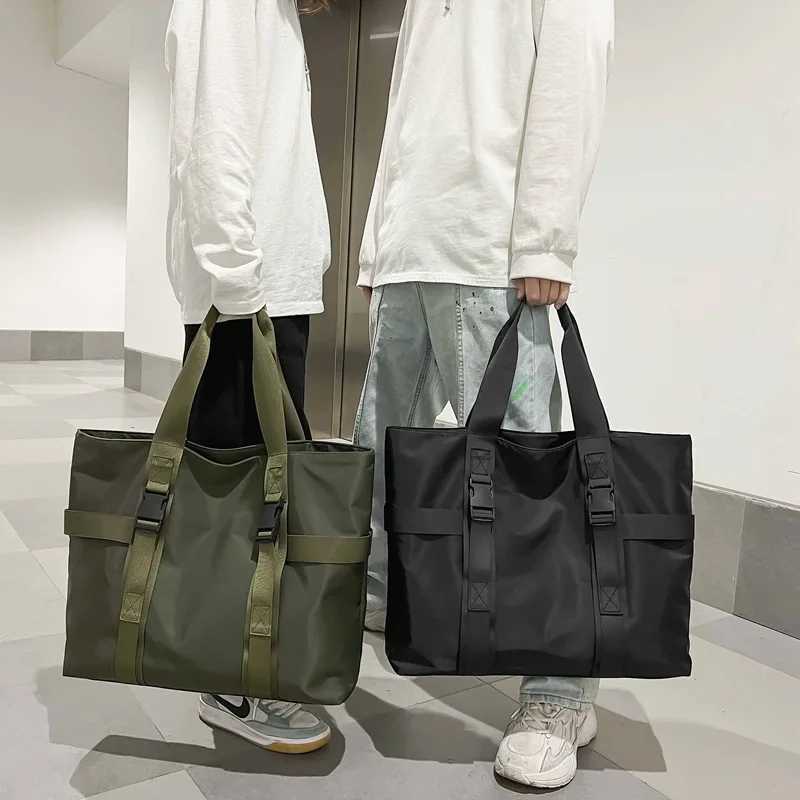 Arrival New Large Capacity Travel Men handbag Casual big shoulder bags for men Unisex Couple tote Short Distance travel mens bag Z250118