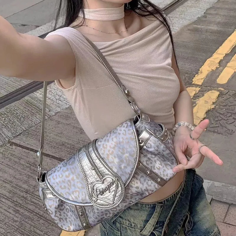 Designer Bag Leopard Printed Shoulder High Ladies' single shoulder bag Quality Streetwear Crossbody Rivet Decor Punk Underarm Fashion Bags For