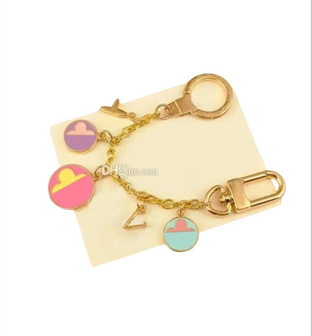 Classic letters Monogram designers Keychains Lanyards Fashion Key Holder Car Luxurys Designers Car Key Fashion Flower Bag Charm DHGATE