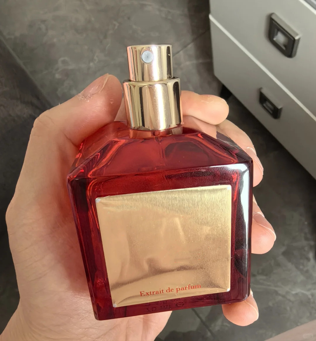 Red glass bottle Men Women 70ml Paris Perfume Fragrance gift set Long Lasting Natural Spray Fragrance Eau de Parfum Fast shipping-image-924457972