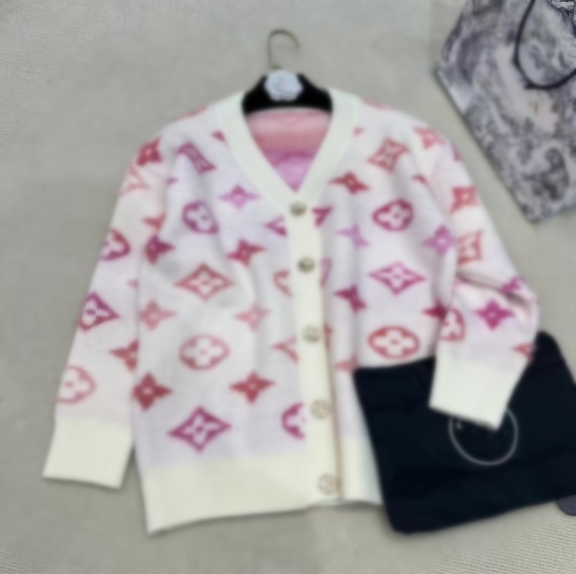 Designer sweatre pour femmes sweat à capuche cardigan veste décontractée en vrac manteaux ladys pull vêtements femme v cou coton tricot