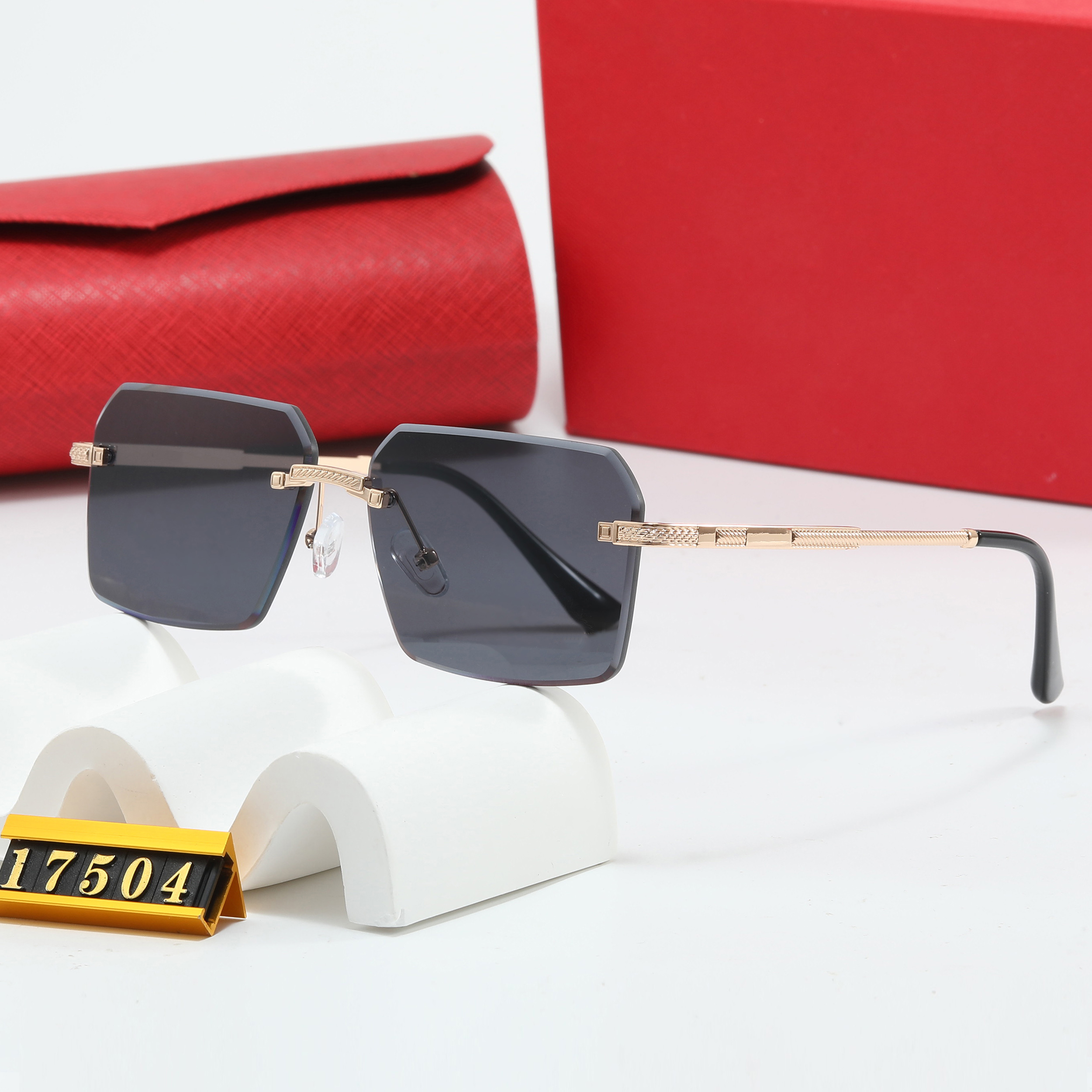 With Box Designer Sunglasses Luxury Eyeglasses Brand Glasses Fashion Clear Brown Pink Unisex Vintage Full Frame Summer Beach Casual Goggle Shading P
