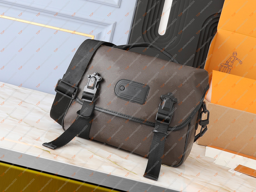 Sac de créateur Trail Messen's Messager Sac Sac à bandoulière de haute qualité en cuir de luxe Mens classiques sac à main sac crossbody en relief