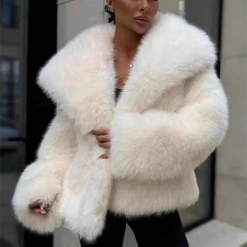 autumn and winter fashion women clothes turn-down collar fur full sleeves cardigan female coat WQ1004700 250724