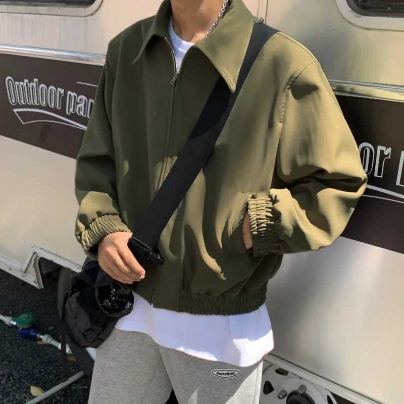 Autumn Short Jacket Men Slim Fashion Green Black Casual Jacket Men Streetwear Korean Loose Bomber Jackets Mens Outerwear M-2XL XJ250801