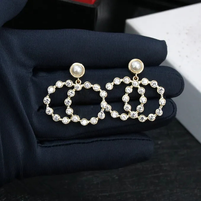 Luxury Jewelry Woman Designer High Quality Gold Plated Copper Double Letters Earring Fashion Crystal Rhinestone Thanksgiving Day Party Gift