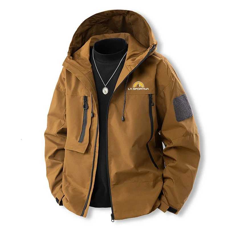 Autumn Mens Mountain Ski Jackets Outdoor Windbreaker Hiking Hooded Coats for Men Climbing Waterproof Jackets Raincoat Clothing XJ250801