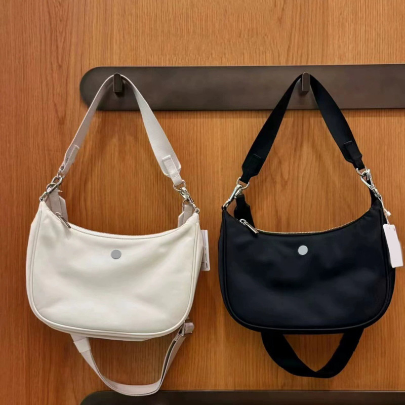 Sport designer bags for women yoga shoulder bag 4L nylon crossbody croissant sac fashionable female fitness luxury bags designer women bag djustable
