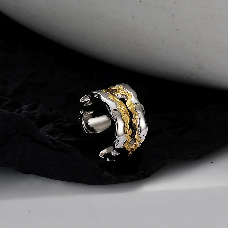 Sweet Cool Girl S925 Sterling Silver Two Tone Ear Clip Wholesale Personalized Original Texture Earrings for Women 250730