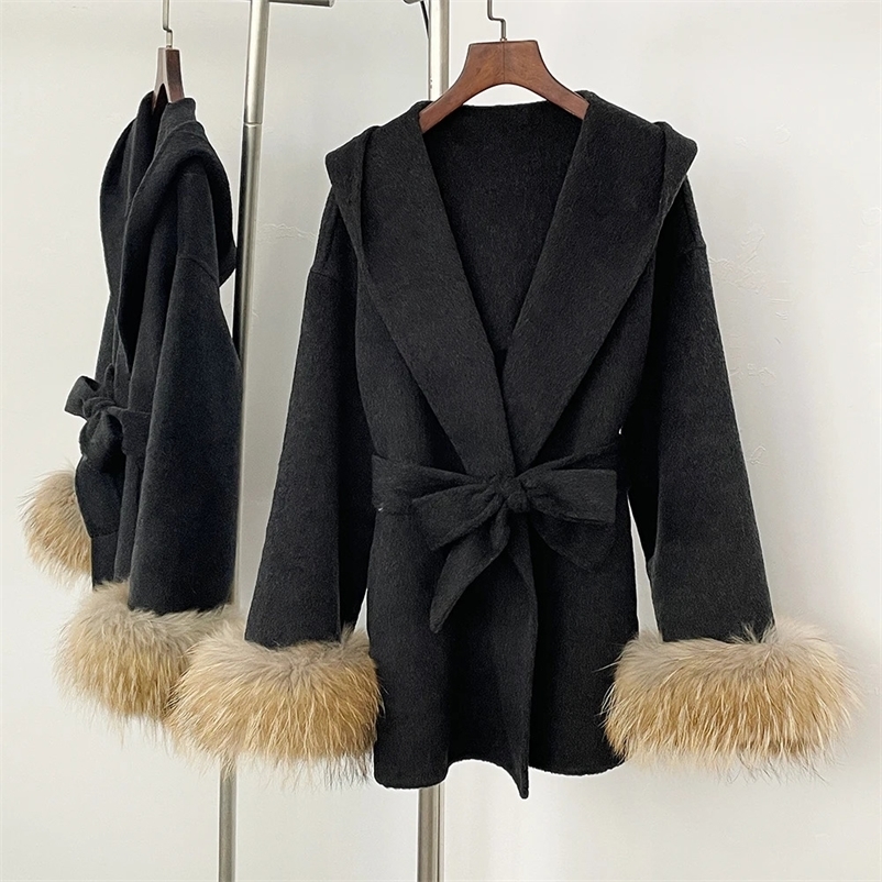 Wool Blend Coat Fur Coat Women Long Sleeve Wool Coat Elegant European Style All Match Belt Fur Patchwork Autumn Winter 250724