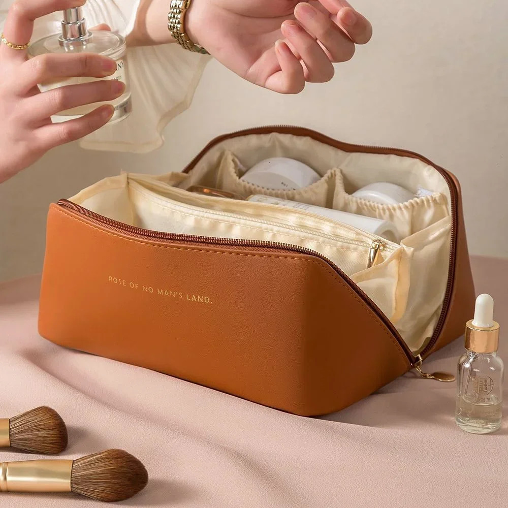 Large Travel Cosmetic Bag for Women Leather Makeup Organizer Female Toiletry Kit Bags Make Up Case Storage Pouch Lady Box 250731