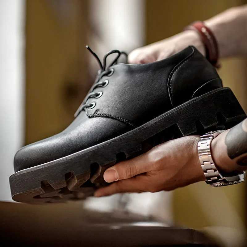 2023 Autumn New Mens Matte Derby Shoes Casual Thick Sole Leather Shoes Versatile Low Top Shoes XJ250801