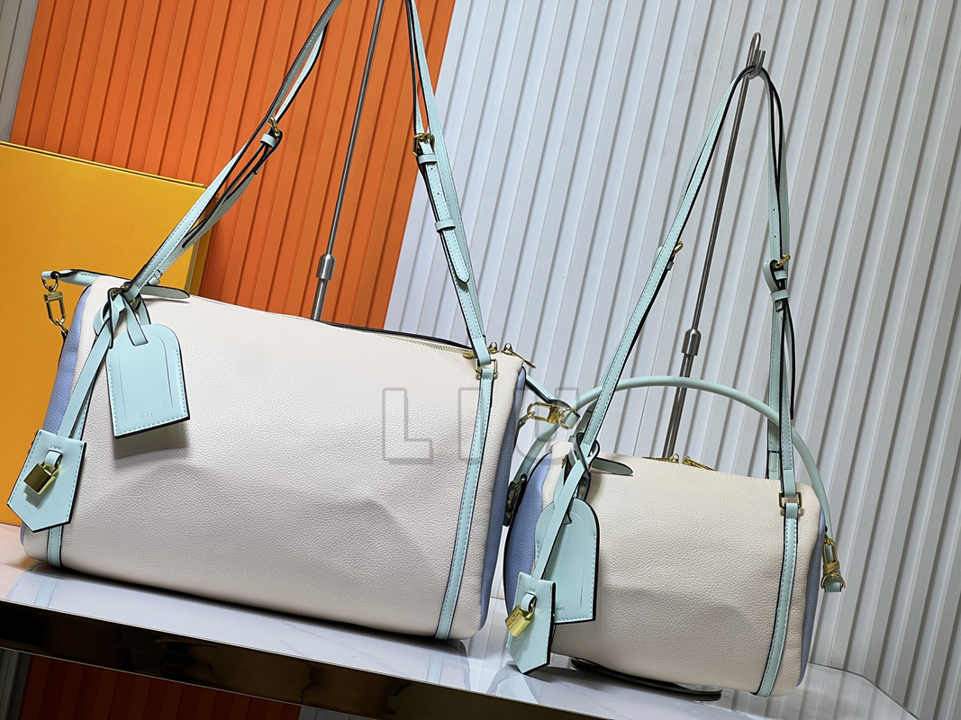 High quality Designer Shoulder Bag Express bag Women Leather Crossbody bag Luxury Brand Tote bag Purse Men Handbag Large capacity Travel bag