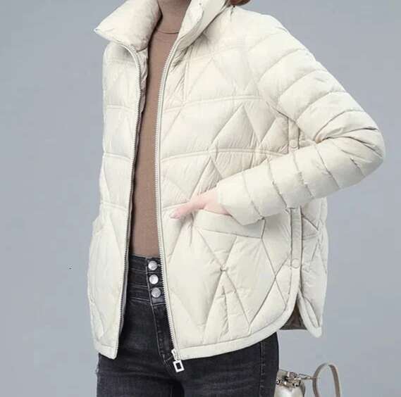Designer Clothing 2025 Women's Loose Casual Winter Padded Coat, Lightweight, Short Down, Cotton Jacket, Female, New Fashion, Large Size, Autumn