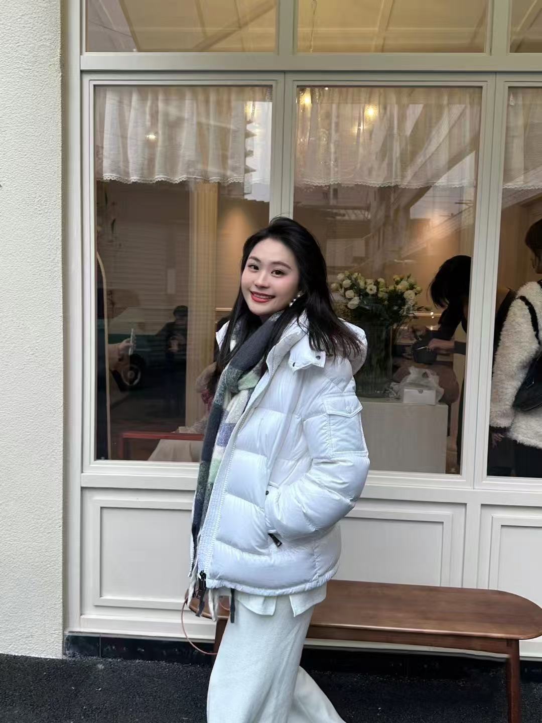Designer luxury winter Womens down jackets Boed fur coats real Wild fox fur collar warm fashion parkas matched belt lady cotton coats outerwear Retr