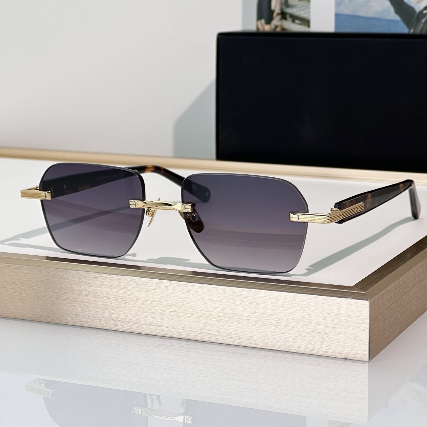 Sunglasses For Men Women Designer DWAYNE Summer Fashion Stylish High Street Traveler Style Anti-Ultraviolet Retro Plate Square Frameless Glasses Ran